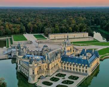 Château de Chantilly en vue aérienne